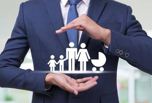 60歲以上老人買(mǎi)什么保險好？一文搞定！
